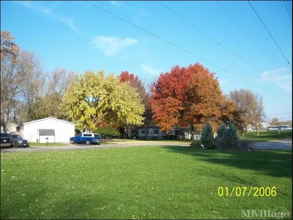 Peaceful Valley Manufactured Home Community Picture 4