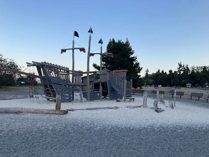 Fay Bainbridge Park Picture 7