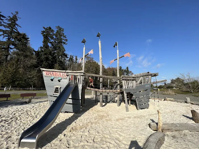 Fay Bainbridge Park Picture 8