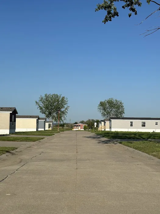 Bell-Air Estates Mobile Home Park Picture 5