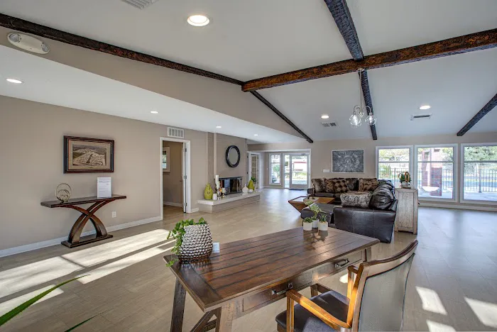 Maplewood Estates Picture 4