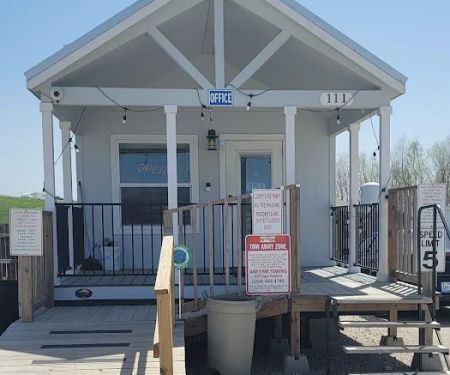 Lucky's RV Park