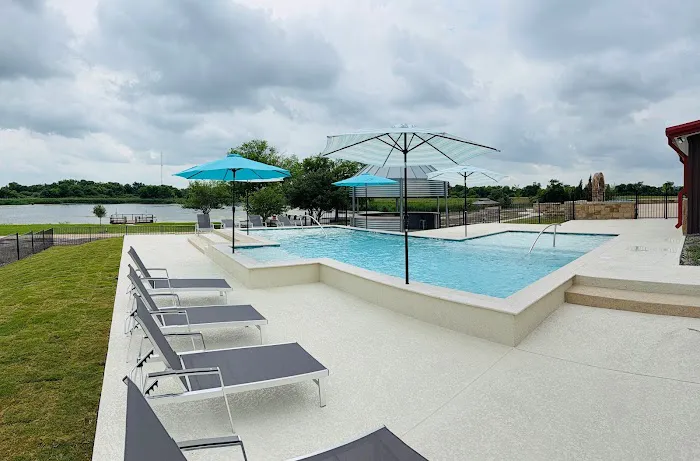 Basin RV Resort - Temple Picture 3