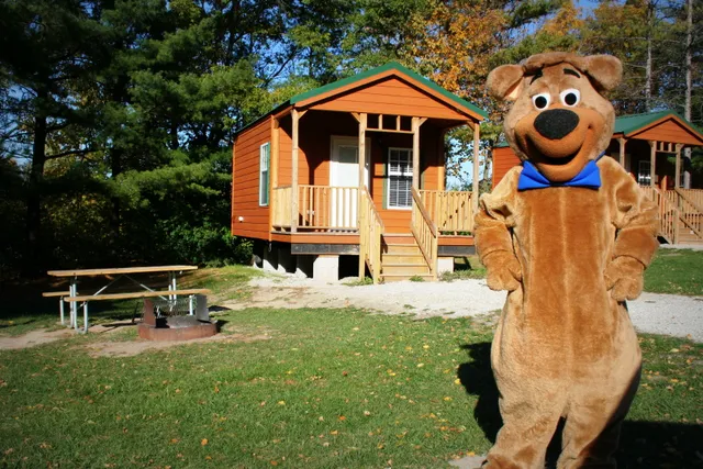 Jellystone Park Camp-Resort in Caledonia, WI Picture 6