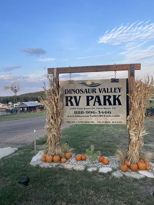 Dinosaur Valley RV Park Picture 9