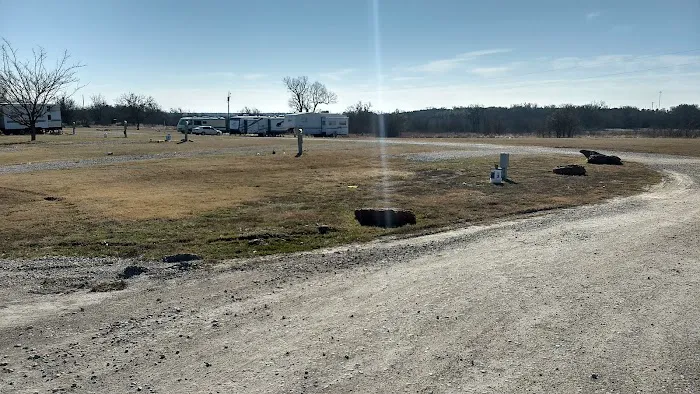 Horseshoe RV Picture 9