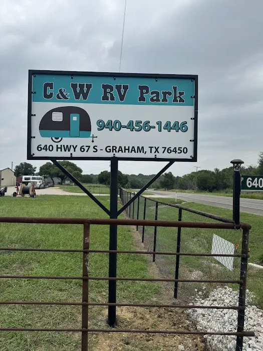 C&W RV Park Picture 2