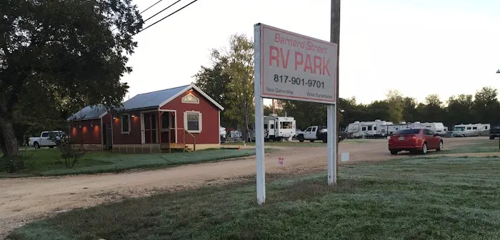 Barnard Street RV Park Picture 3