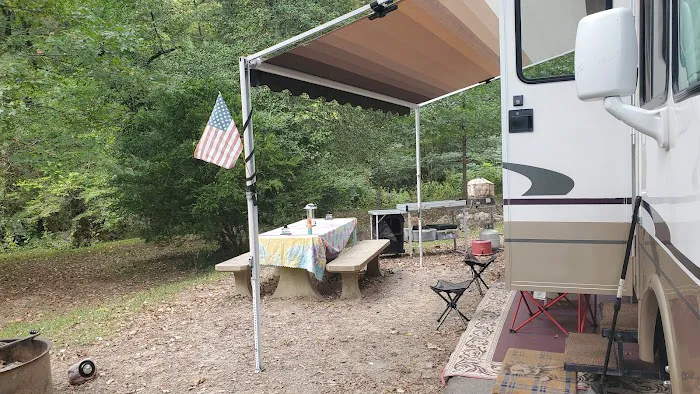 Gulpha Gorge Campground Picture 9