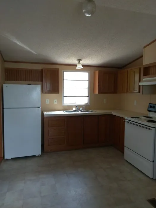 Holliday's Trailer Park and Mini Storage Picture 10