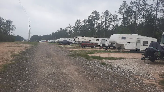 Kountze RV Park Picture 9