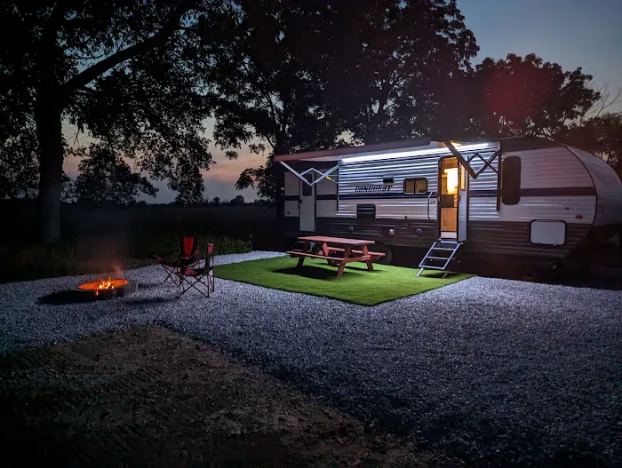 Roaring River Hills Campground and Cabins Picture 1