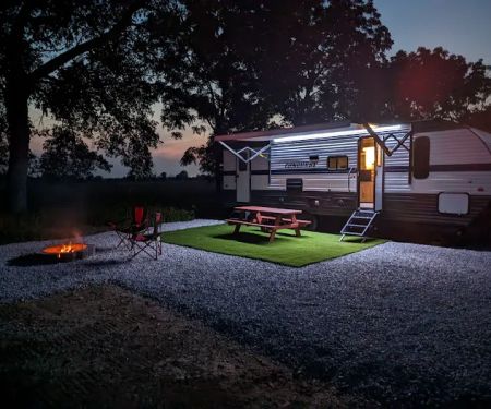 Roaring River Hills Campground and Cabins