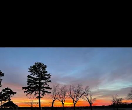 EDGE OF THE WOODS RV PARK AND CAMPGROUND