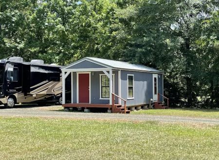 L & L RV Park