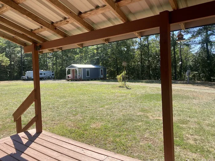 L & L RV Park Picture 5