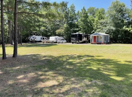 L & L RV Park
