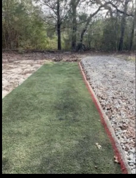 Backyard RV Park Picture 3