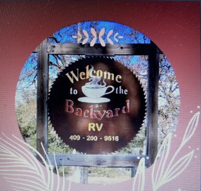 Backyard RV Park Picture 2