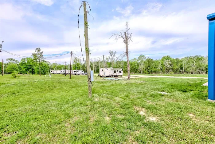 Lazy D&D RV Park Picture 5