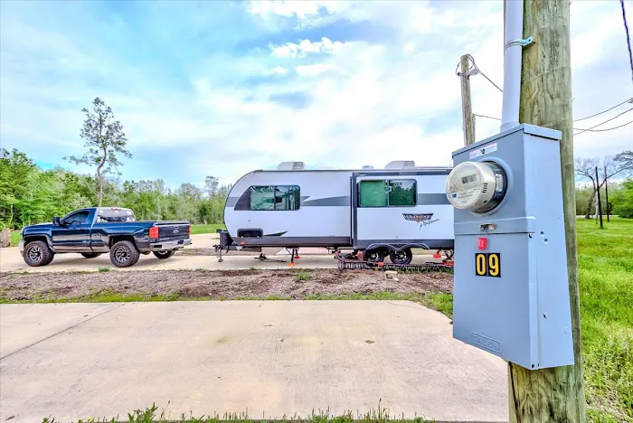 Lazy D&D RV Park Picture 10