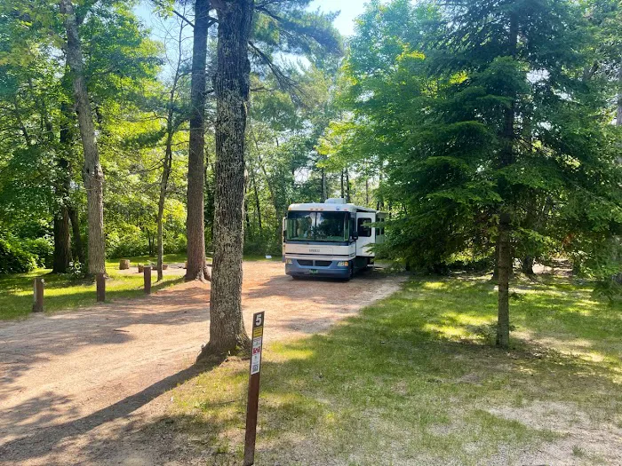 Winnie Dam Campground Picture 1