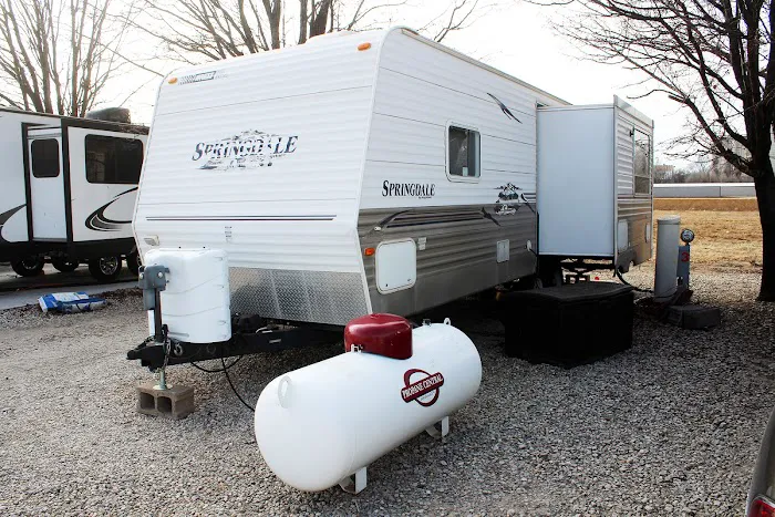 Dan's RV Park Picture 4