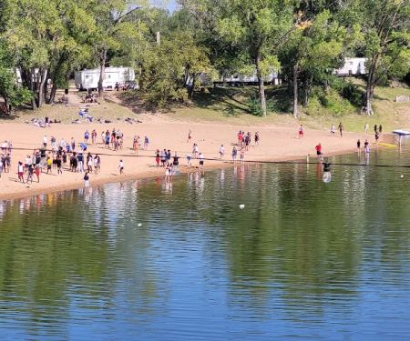 Lakeside Family Resort: (Lake Wassy)