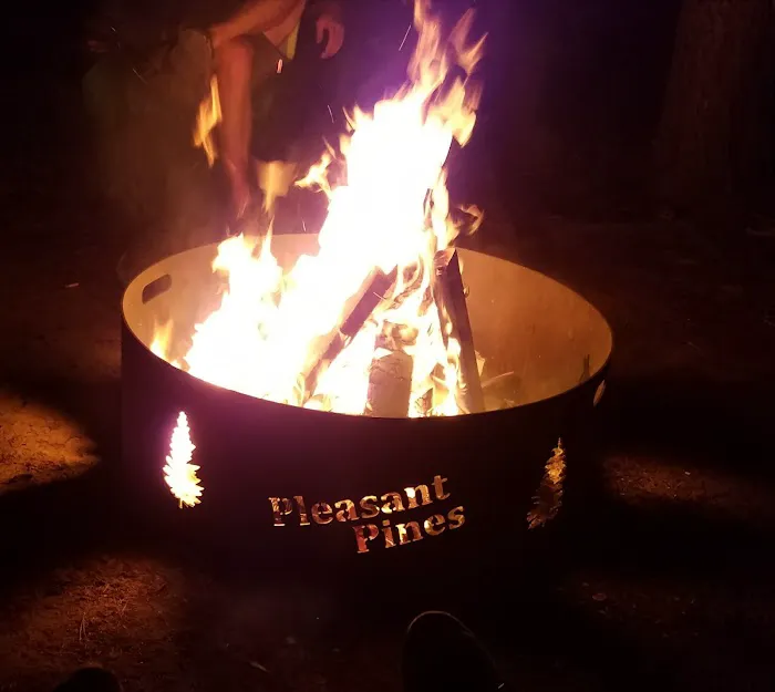 Pleasant Pines Resort and Campground Picture 10