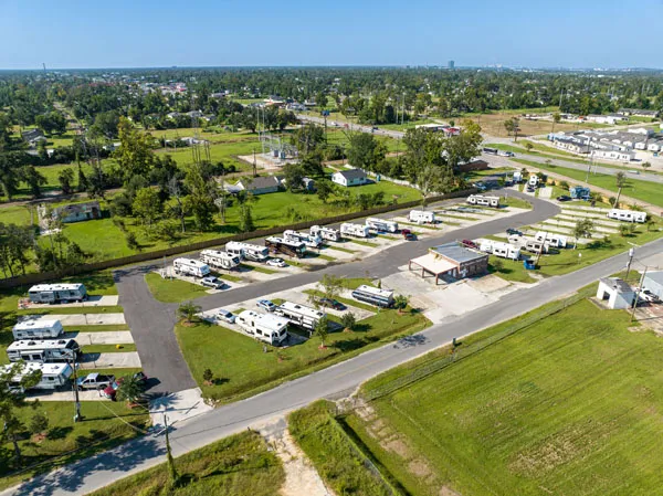 Twelve Oaks RV Park Picture 9