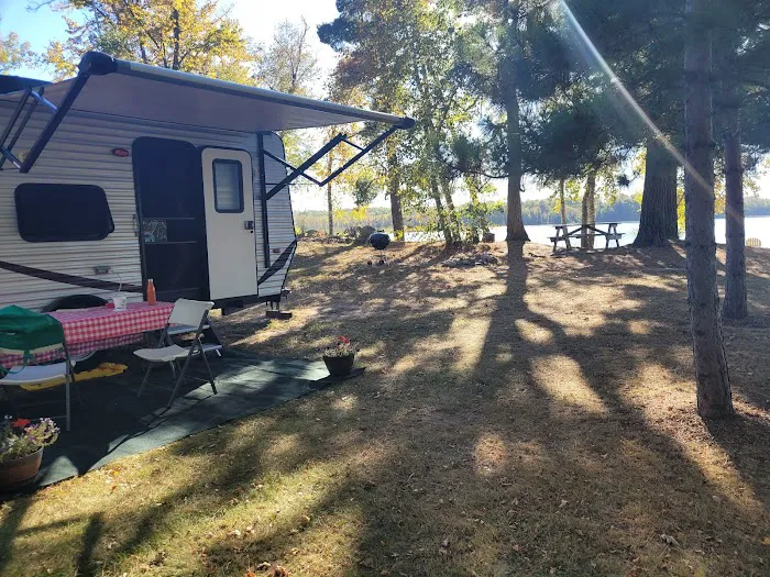 Quietwoods Resort & Campground Picture 3