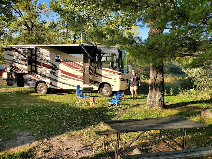 Quietwoods Resort & Campground Picture 5