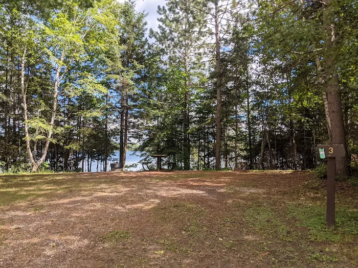 Larson Lake Campground Picture 4