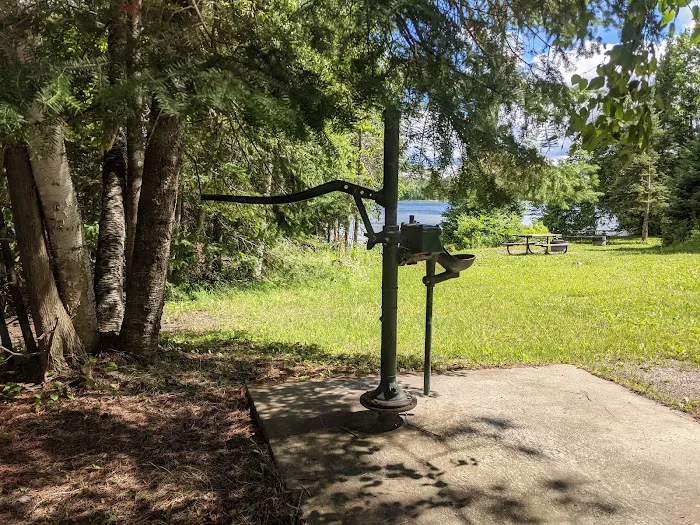 Larson Lake Campground Picture 1