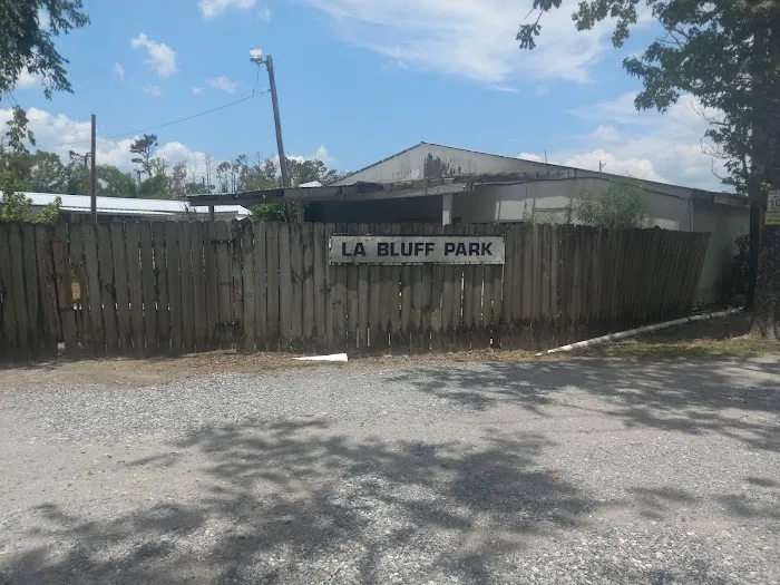 Labluff Mobile Home Park Picture 3