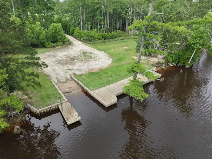 Calcasieu River RV Park Picture 3