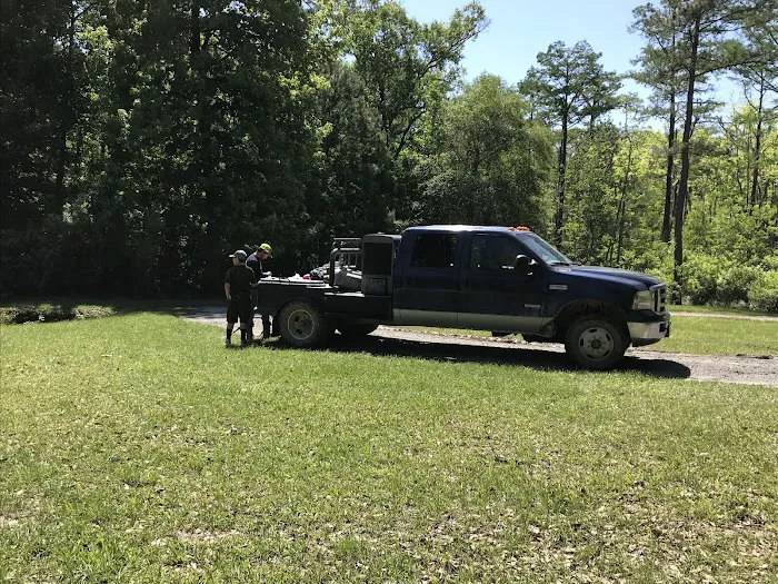 Calcasieu River RV Park Picture 5