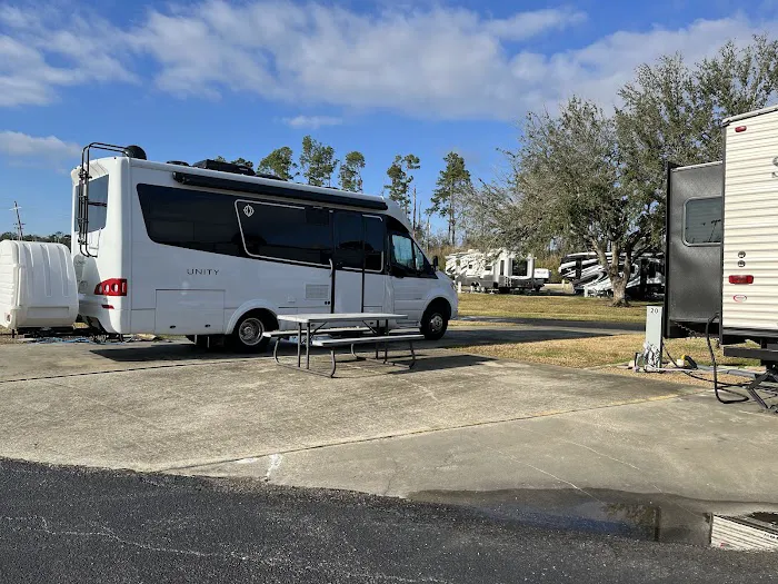 Whispering Meadow RV Park Picture 2