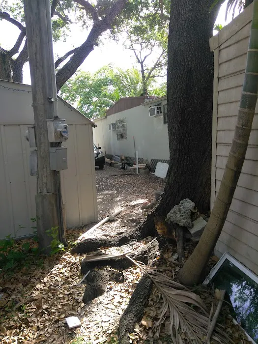 Blue Bell Trailer Park Inc Picture 6