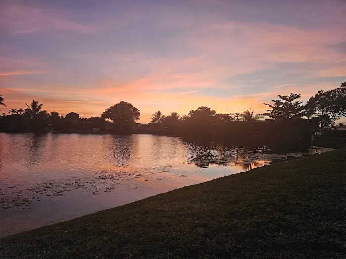 University Lakes Picture 6