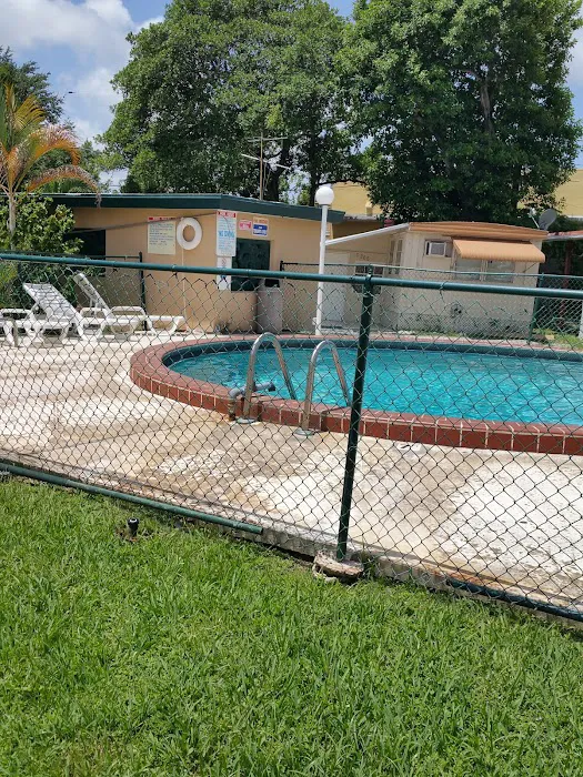 Sunnyside Trailer Park Picture 2