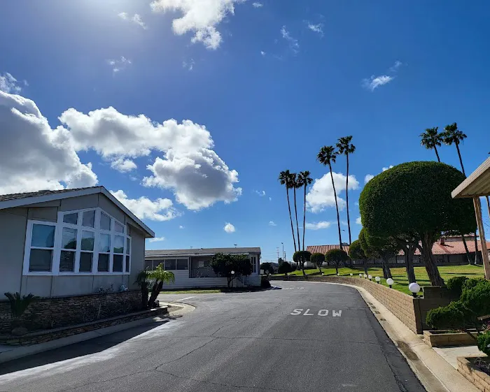 San Rafael Mobile Home Park Picture 4