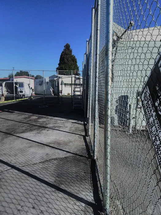 Laco Mobile Home Park Picture 1