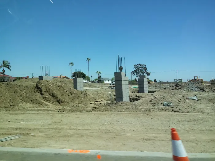Coast Mobile Home Park Picture 4