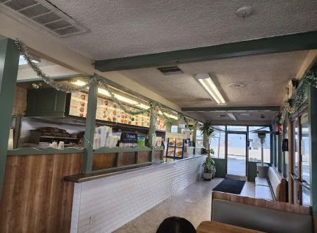 Carson Gardens Trailer Lodge