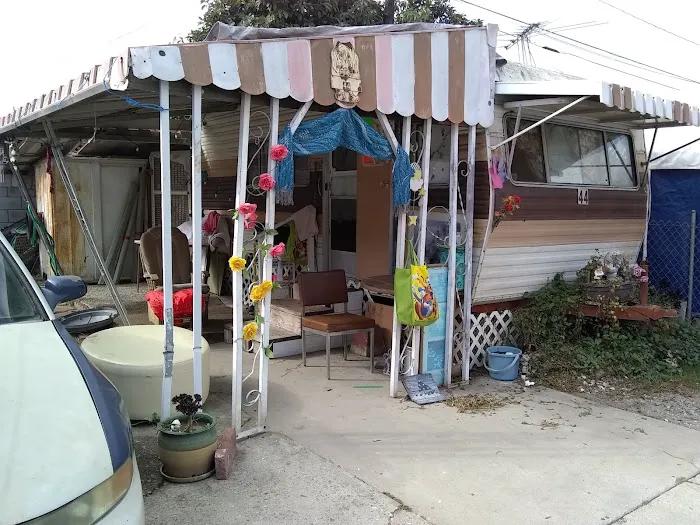 Normandie Mobile Home Park Picture 1