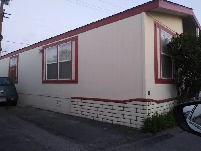 Lynwood Mobile Lodge Picture 3