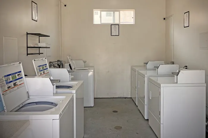 Gardena Mobile Home Park Picture 4