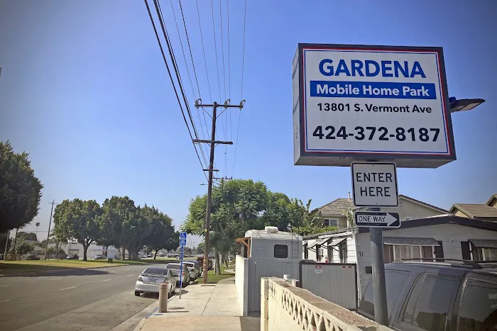 Gardena Mobile Home Park Picture 2
