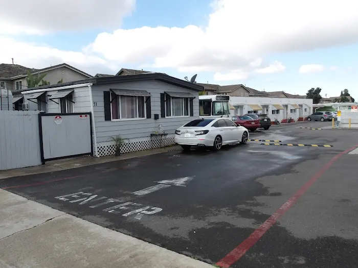 Gardena Mobile Home Park Picture 7